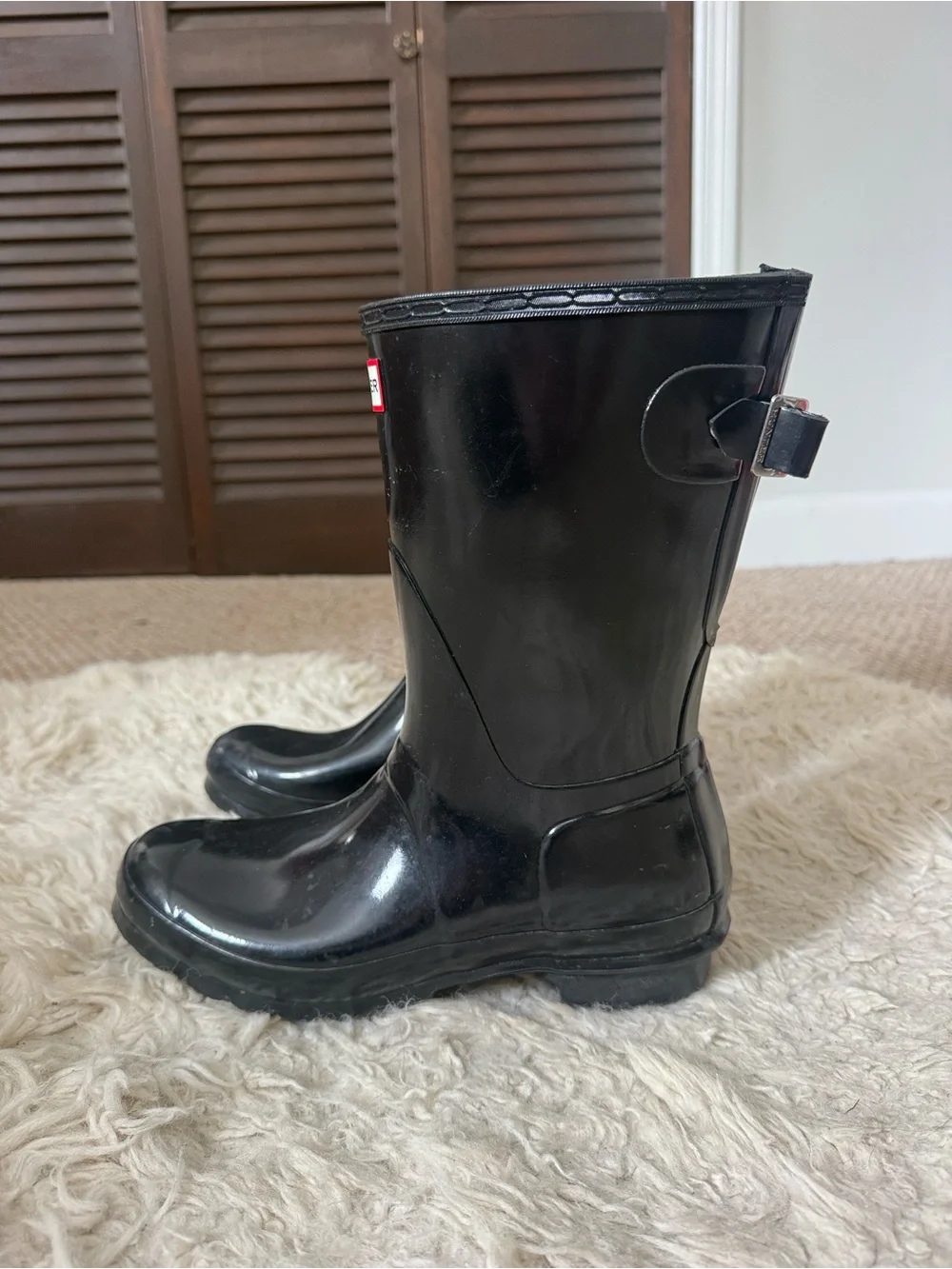 Hunter Black Short Gloss Rain Boots